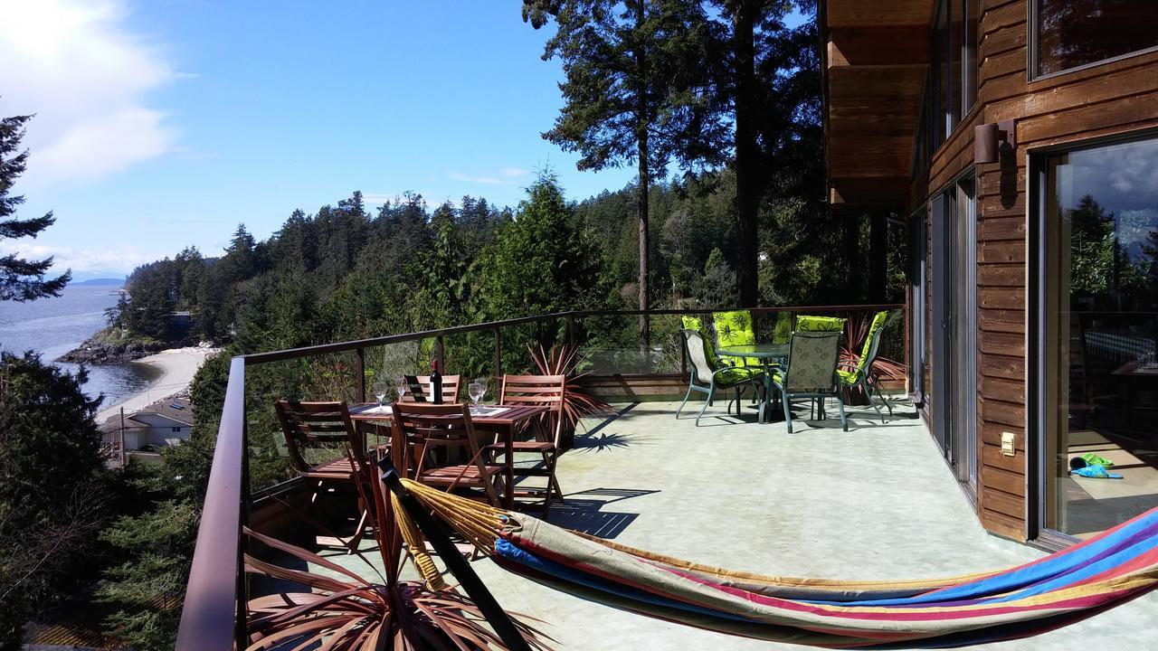 Sunshine Coast Treetop B&B Sechelt Kültér fotó
